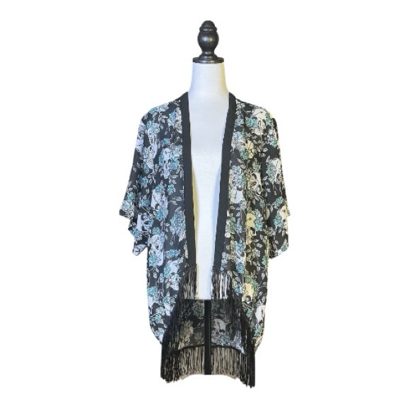 Hot Topic Multicolored High Low Goth Skull & Floral Chiffon Fringe Kimono Size M - Picture 2 of 8